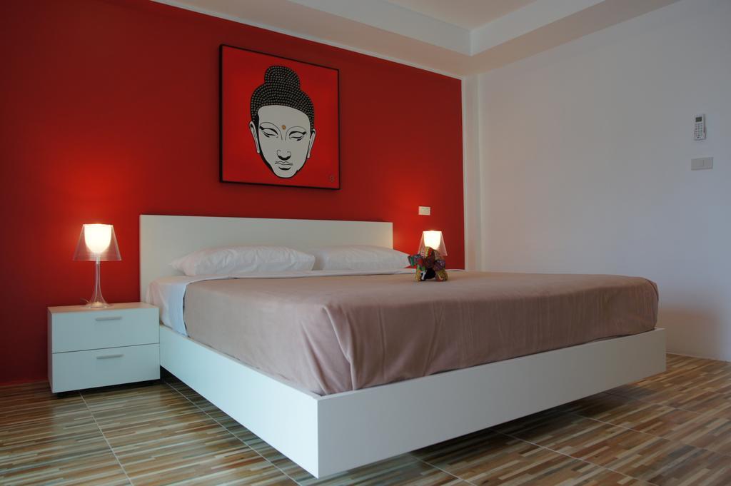 Lotus Art Guesthouse Pattaya Habitación foto